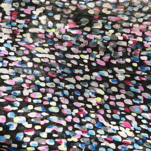 Water Color Blouse - Picture 8 of 8